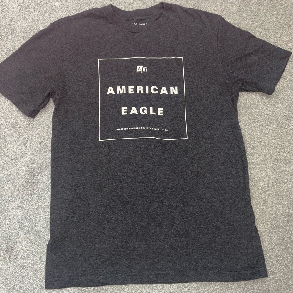 American Eagle Outfitters Men's Charcoal Tee - Men's American Eagle Shirt